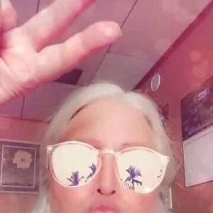 Meet your Posher, Beccy